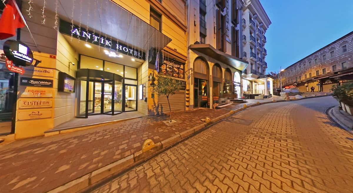Hotel